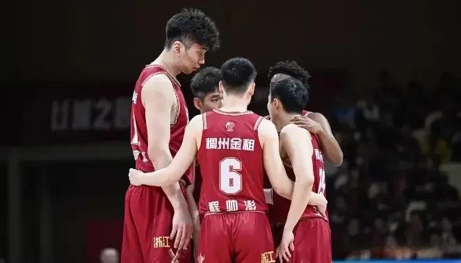 浙江男篮再遭失利，保级形势严峻