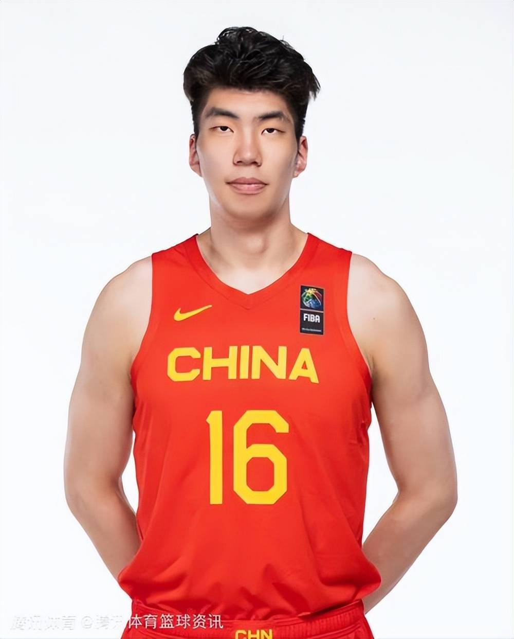 包含宁波男篮备战新赛季，力争突破自我的词条