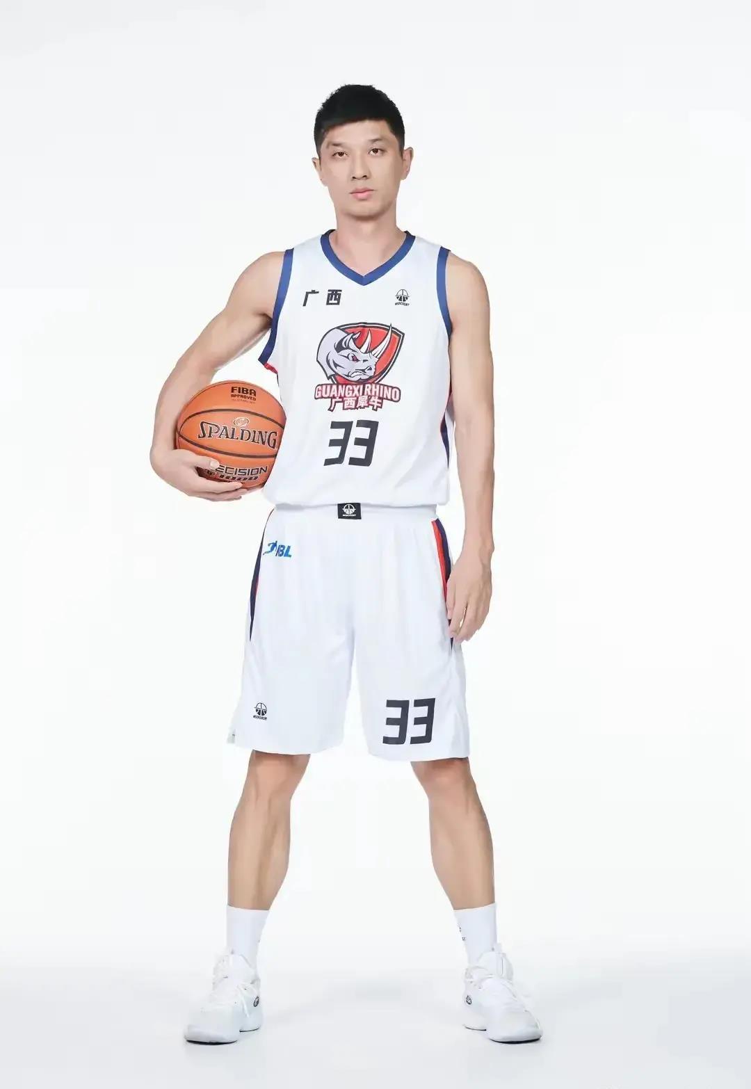 NBL官方晒集锦：广西大腿庞峥麟带领球队又拿一胜