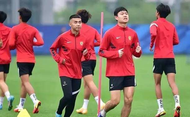关于东亚杯名单不是