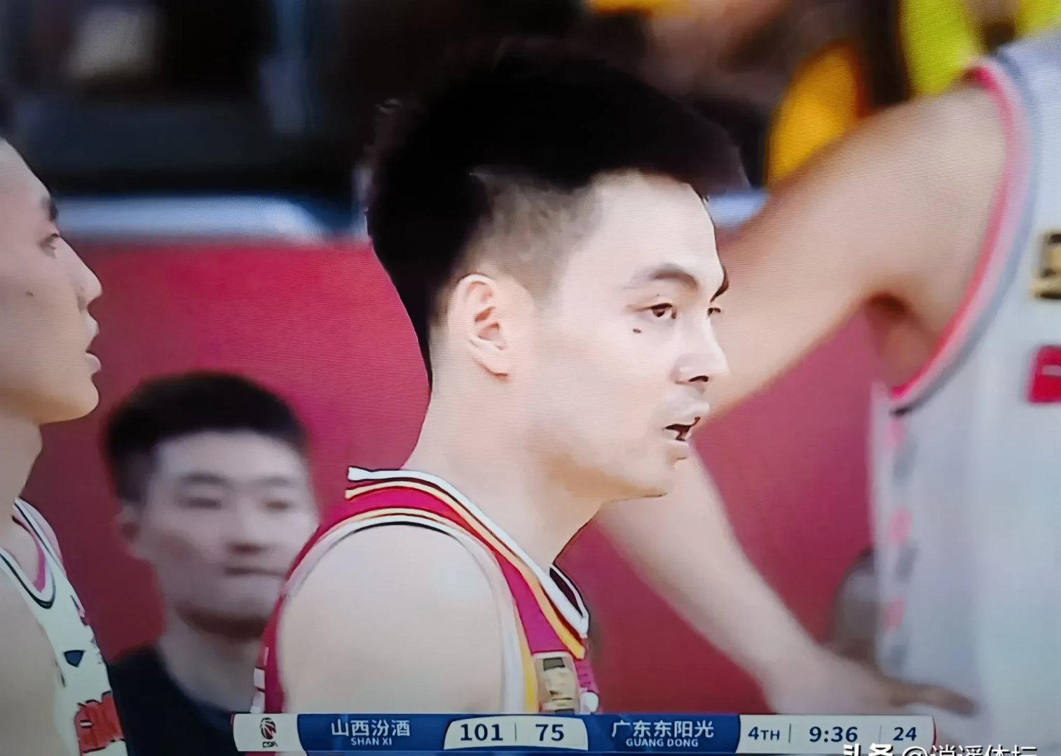 山西队球员贾明儒更新日常，晒出休赛季训练视频的简单介绍