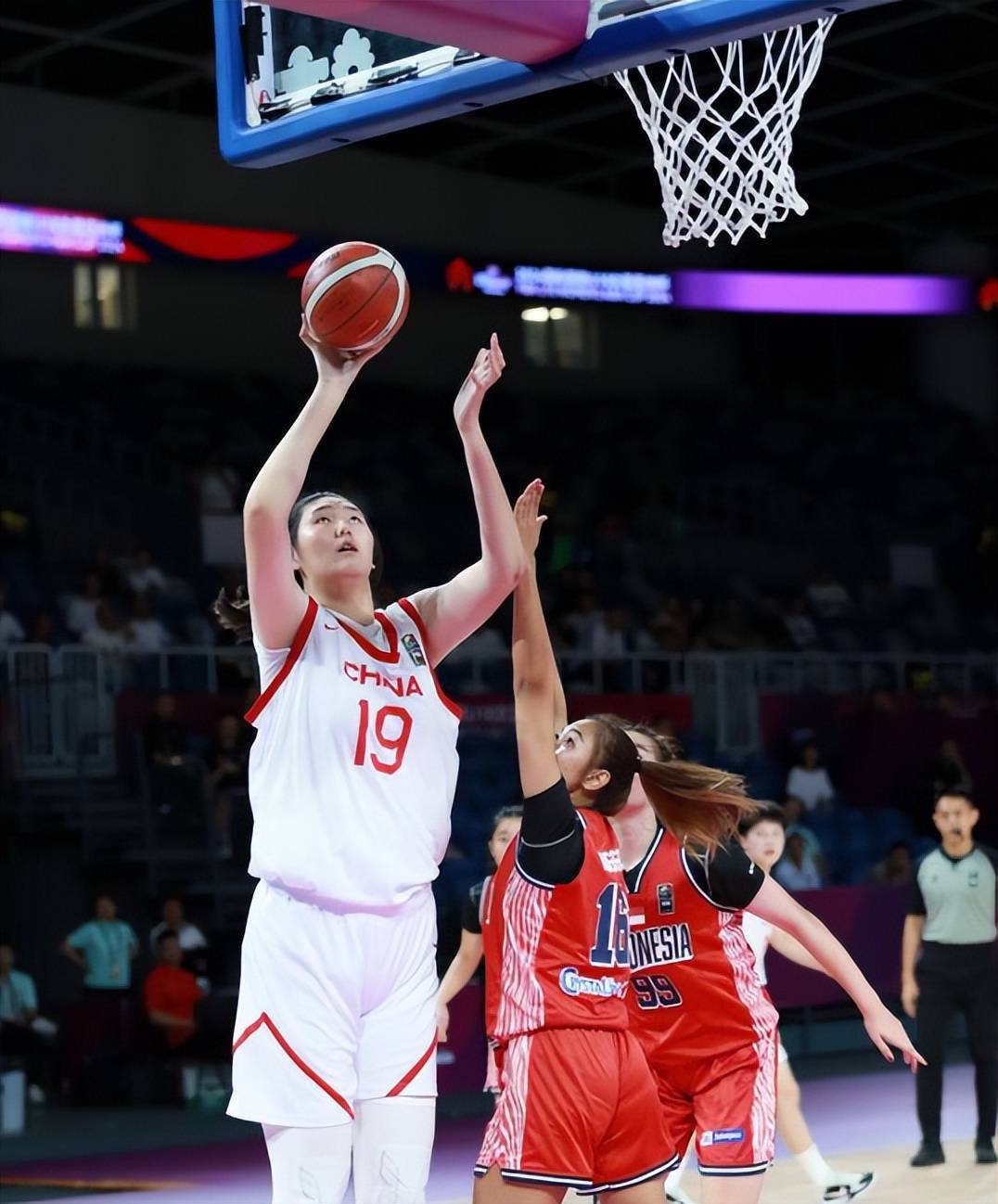 U19女篮世界杯：中国狂输加拿大63分无张子宇0胜3负小组垫底的简单介绍