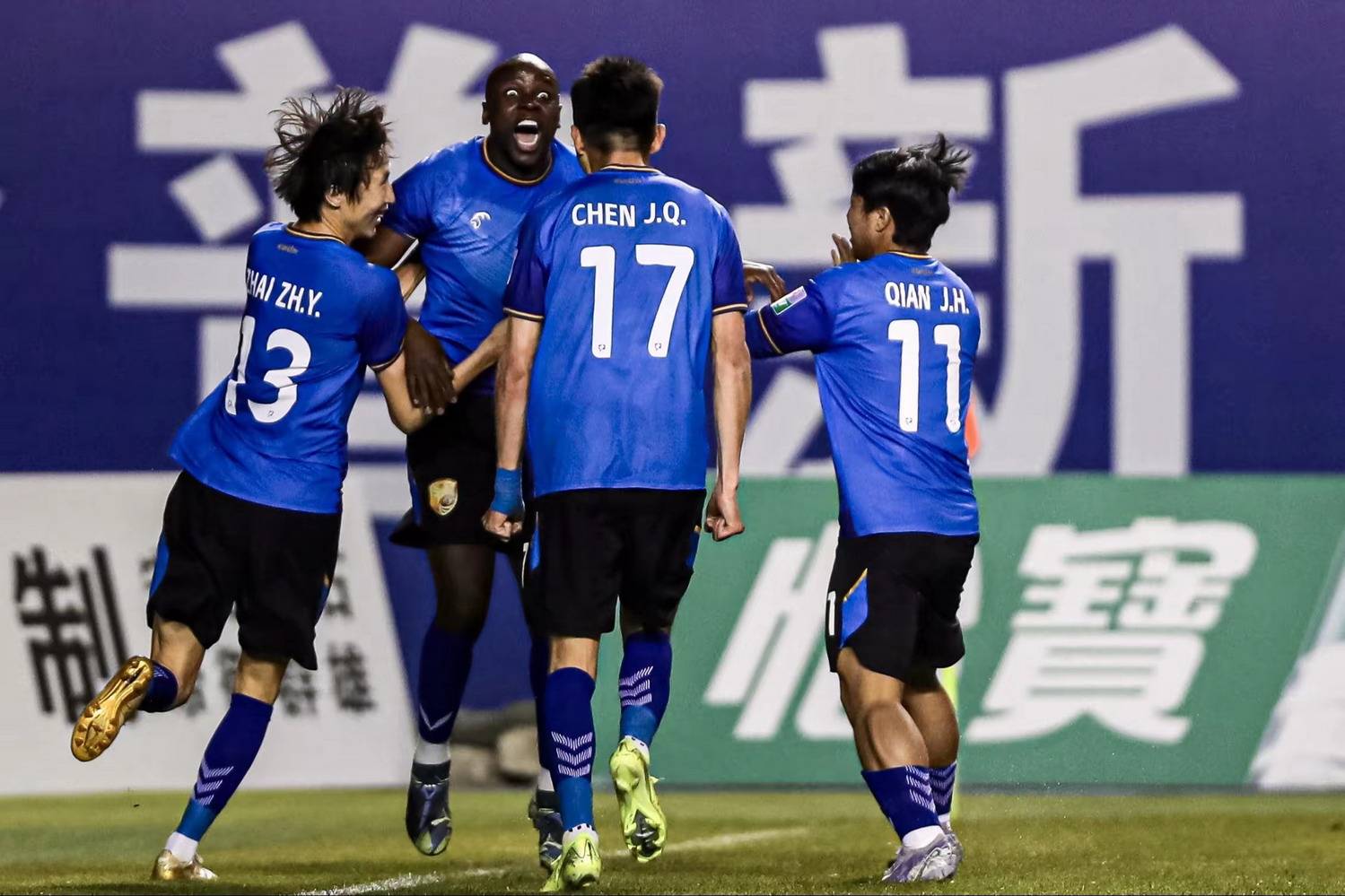 中甲前瞻预测广州豹2-3大连鲲城