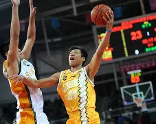 关于高诗岩19分山东胜浙江胡金秋22分广厦胜宁波的信息